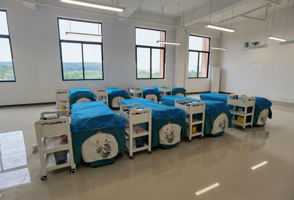 C:\Users\lx-001\AppData\Local\Temp\WeChat Files\dc4c4bd9e53c33407efbc60f0d0a6f7.jpg