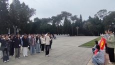 高等职业技术学院团委开展清明祭英烈主题活动