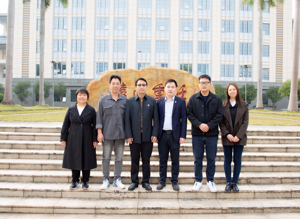 1、处办：后勤一片心，服务无止境，您的满意，我们的追求!