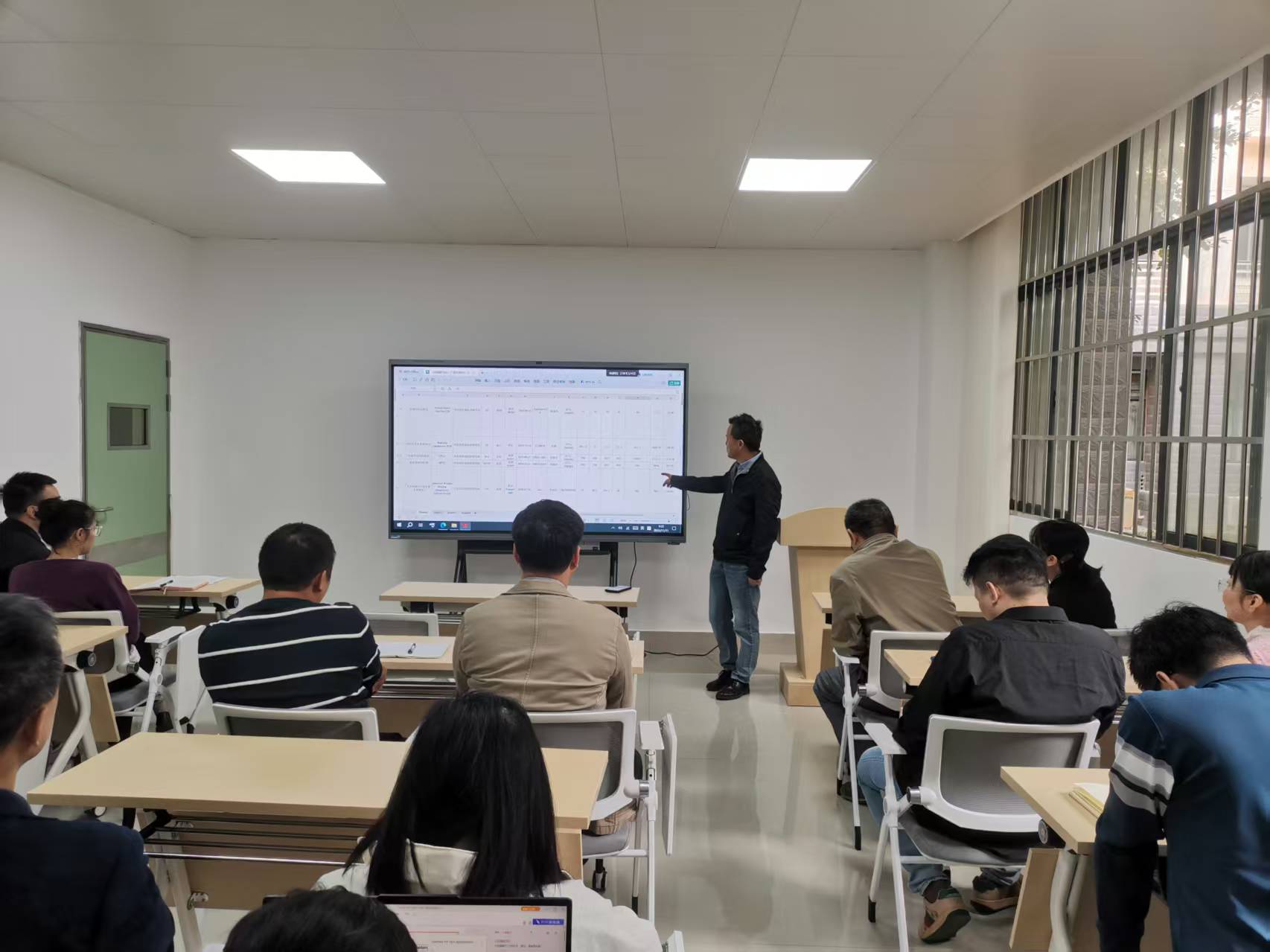 0e072a96ff81691b763e1d8738124a5e