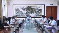 学校党委书记莫锦荣主持召开学习教育“回头看”工作会议