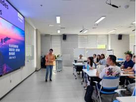 外语部专业英语教研室聚焦《高级英语（读写译）》开展集体备课