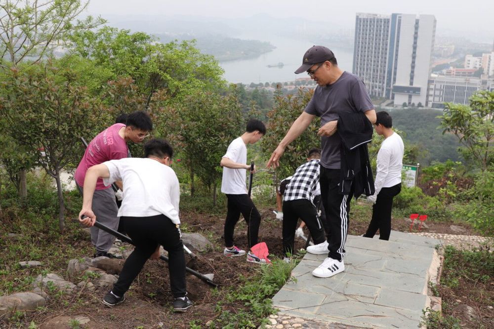 mmexport1683514540946